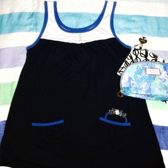 • {Xhilaration} Color Block Tunic - Picture 1 of 6